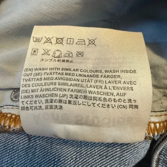 Acne Studios Women's Cropped Jeans - Picture 7 of 7